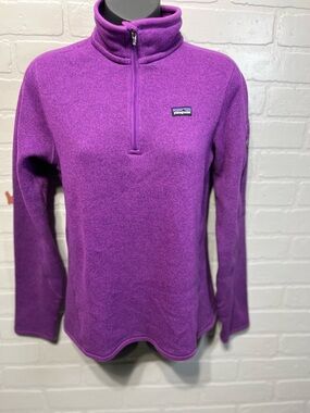 Patagonia Women’s Quarter-Zip Fleece Pullover — Purple